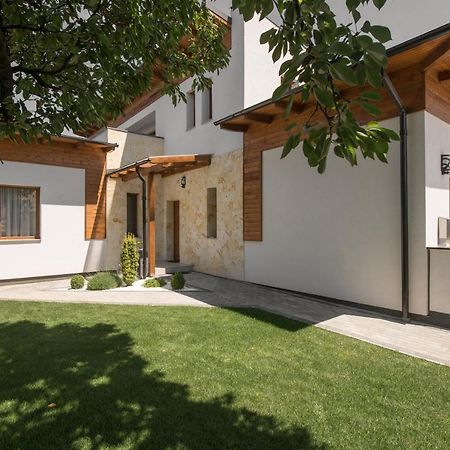 Eszterhaz Villa Balatonkeresztúr Exterior foto