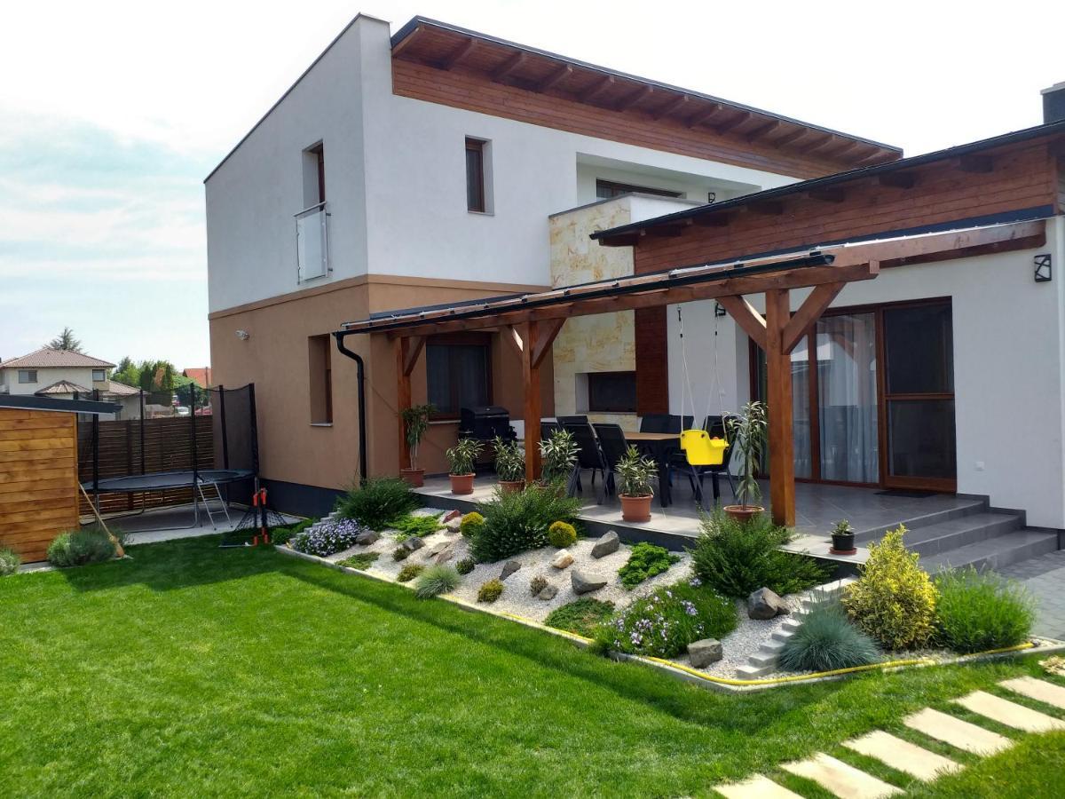 Eszterhaz Villa Balatonkeresztúr Exterior foto